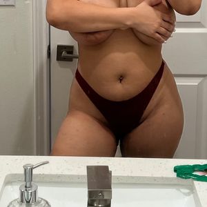 Monica Monroe Profile picture - Monica Monroe