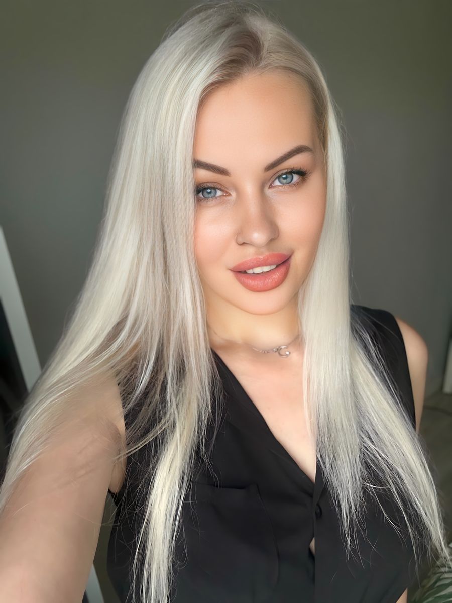 Miss Candy ️ Live Cams | Teams, Discord & Telegram