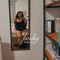 Profile picture - submissive_athena